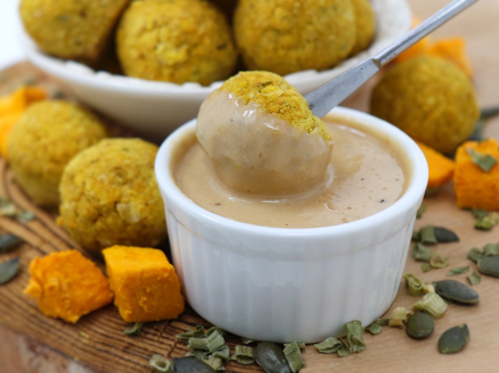 Polpette di zucca e legumi con salsina vegetale alla panna