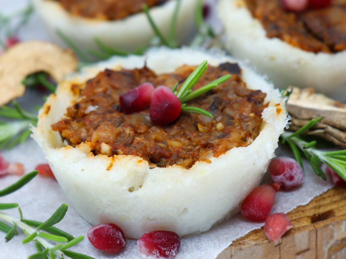 Cestini di polenta con funghi