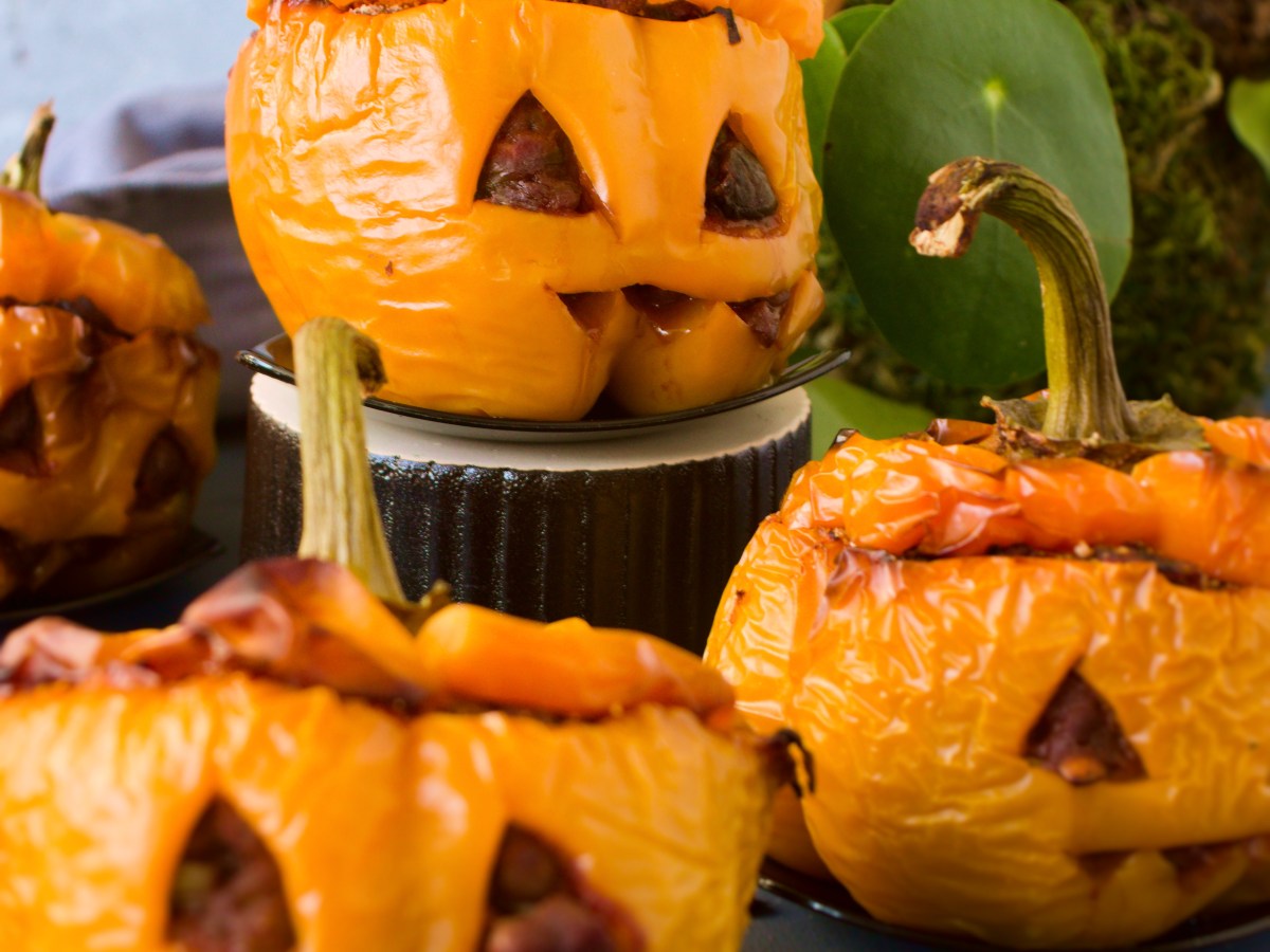 Peperoni di Halloween ripieni |vegan e senza glutine